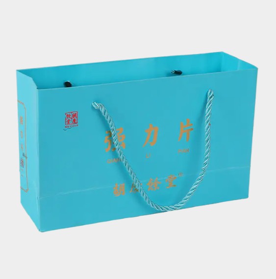 Blue gift bag packaging, the choice to enhance the shopping experience